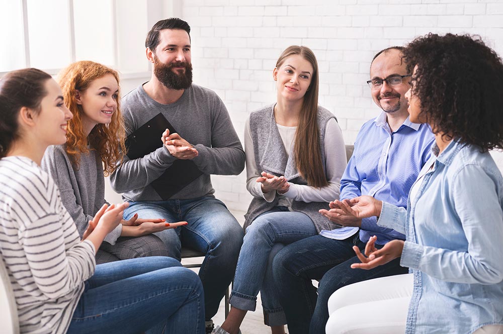 Group therapy in partial hospitalization program for alcohol addiction